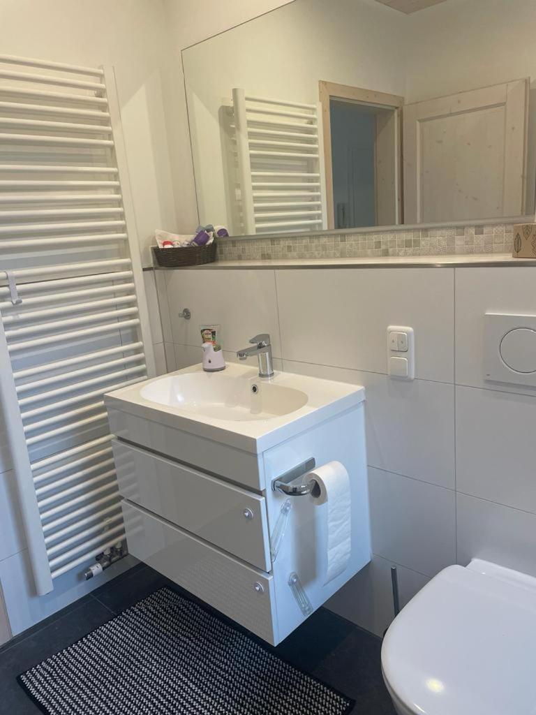 Zimmer Frei 4 Wiesbaden Kültér fotó